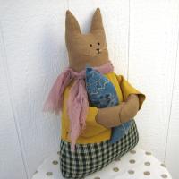 Primitive Cat and Fish in Caramel, Mustard Yellow, and Blue, Whimsical Cloth Art Cottage Décor, Rustic USA Handmade, Erlinda with Fish #1