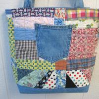 Granny Quilt Tote, Upcycled Vintage Scrap Patchwork Bag with Zipper, USA Hand Made