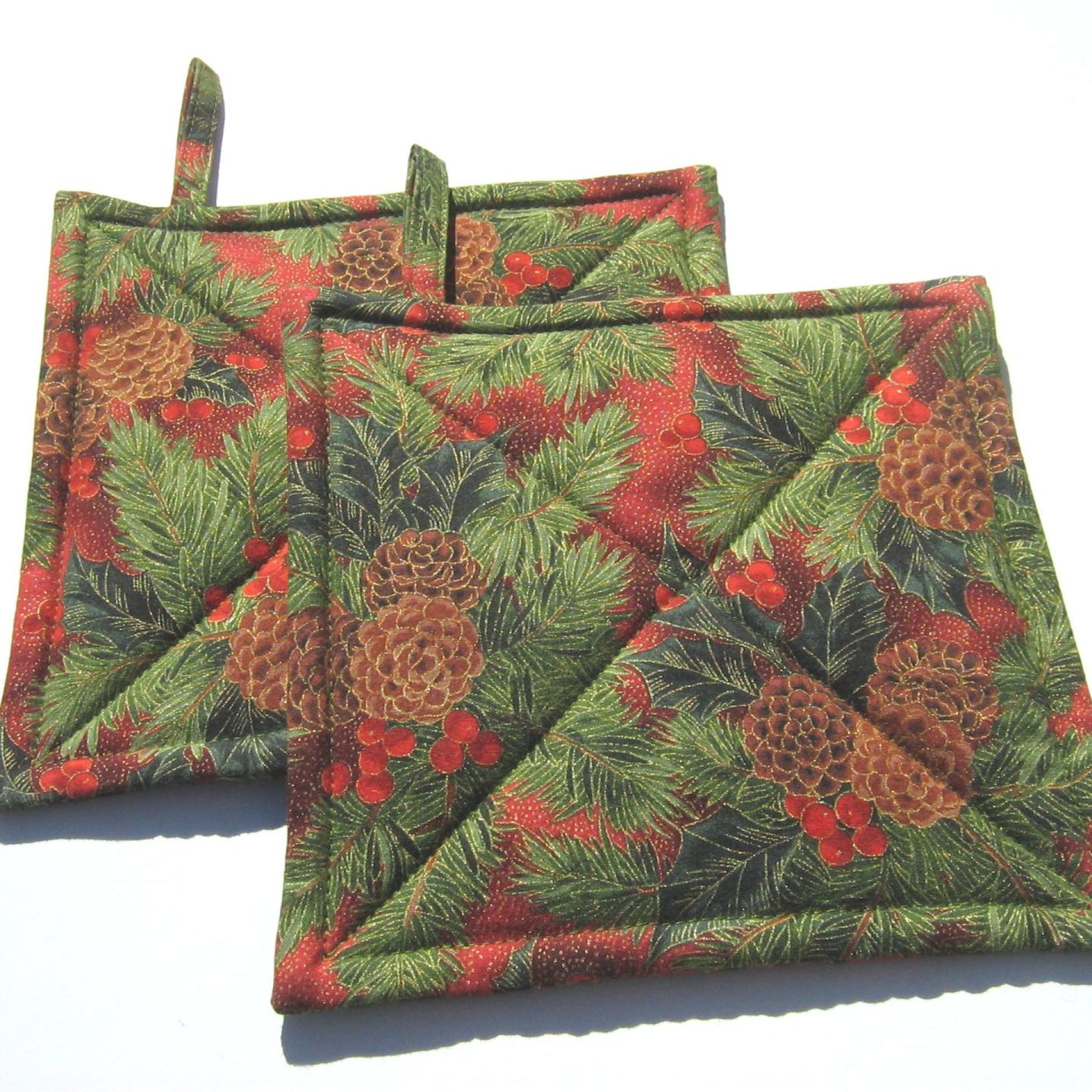 Christmas Potholders with Pine Boughs & Pinecones in Green, Brown, Red, Quilted Hot Pads, USA Made Stocking Stuffer, Housewarming, Hostess Gift