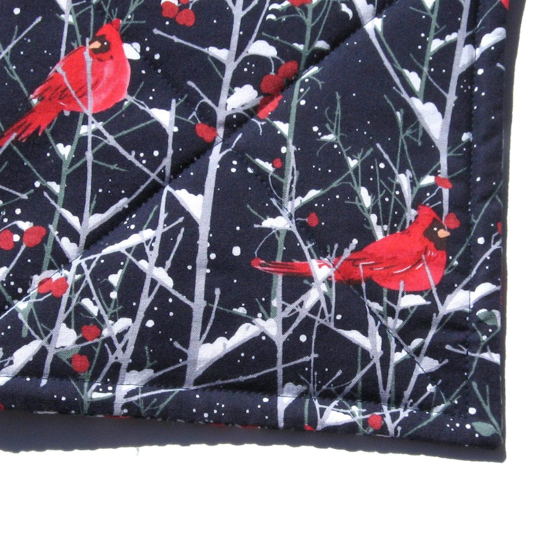 Red Cardinals Christmas Potholders, Winter Trees Quilted Holiday Hot Pads for Housewarming and Hostess Gift, Stocking Stuffer