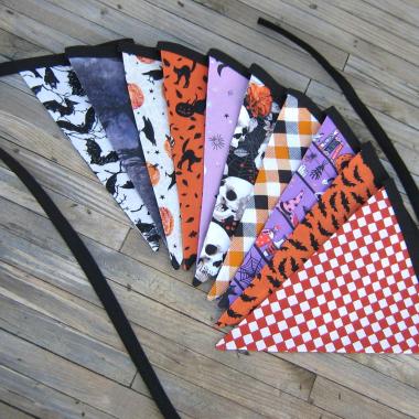 Halloween Bunting, Haunted House Décor, Spooky Party Garland, Halloween Fabric Banner