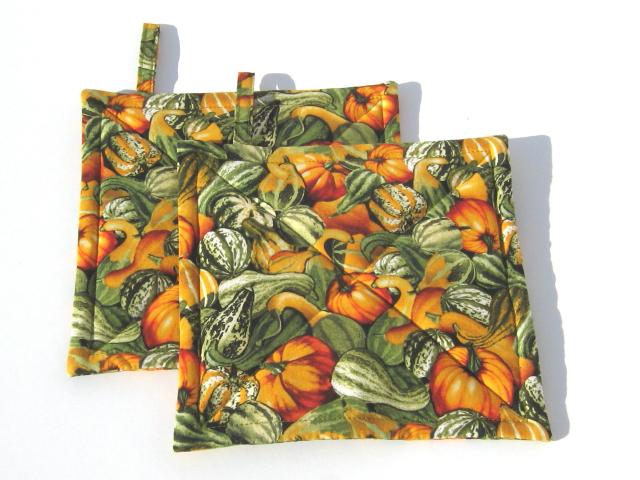 Pumpkins and Gourds Potholders. Gold and Green Quilted Hot Pads. USA Hand Made for Housewarming, Hostess Gift
