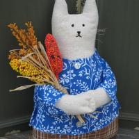 Primitive Cat with Autumn Harvest Bouquet, Albertina Corn Girl #1, Country Cottage Décor