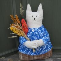 Primitive Cat with Autumn Harvest Bouquet, Albertina Corn Girl #1, Country Cottage Décor