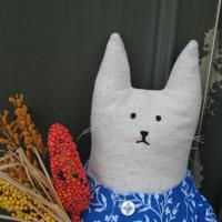 Primitive Cat with Autumn Harvest Bouquet, Albertina Corn Girl #1, Country Cottage Décor