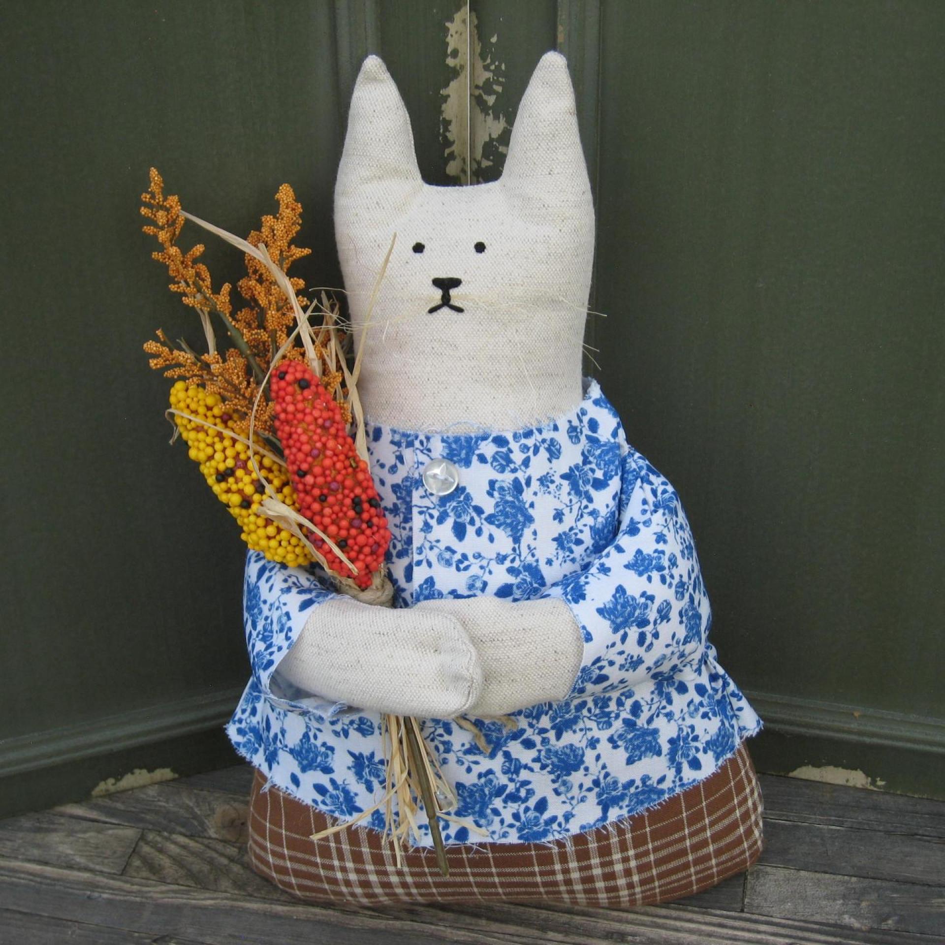 Primitive Cat with Autumn Harvest Bouquet, Albertina Corn Girl #2, Country Cottage Décor
